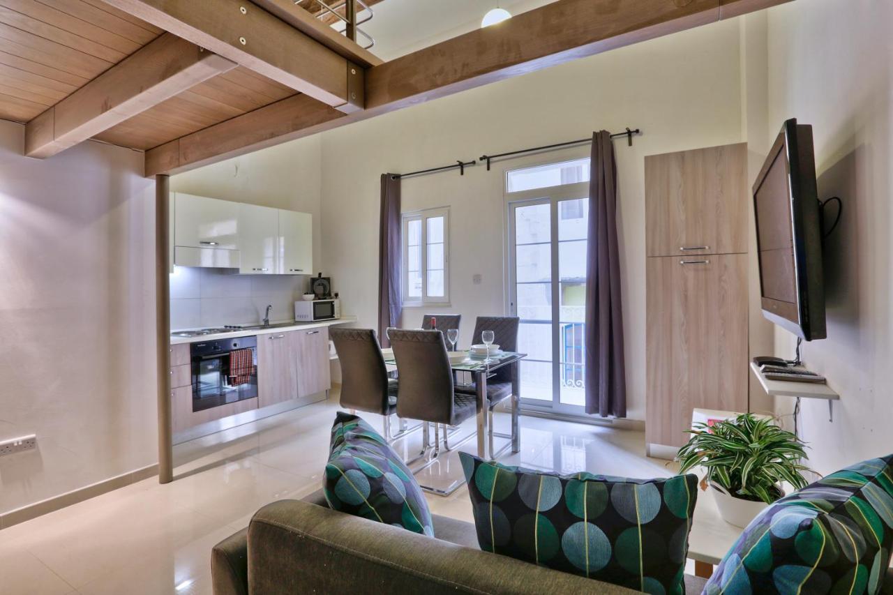 Charming Valletta 1 Bedroom Apartment Off Republic Street Sleeps 4 Εξωτερικό φωτογραφία