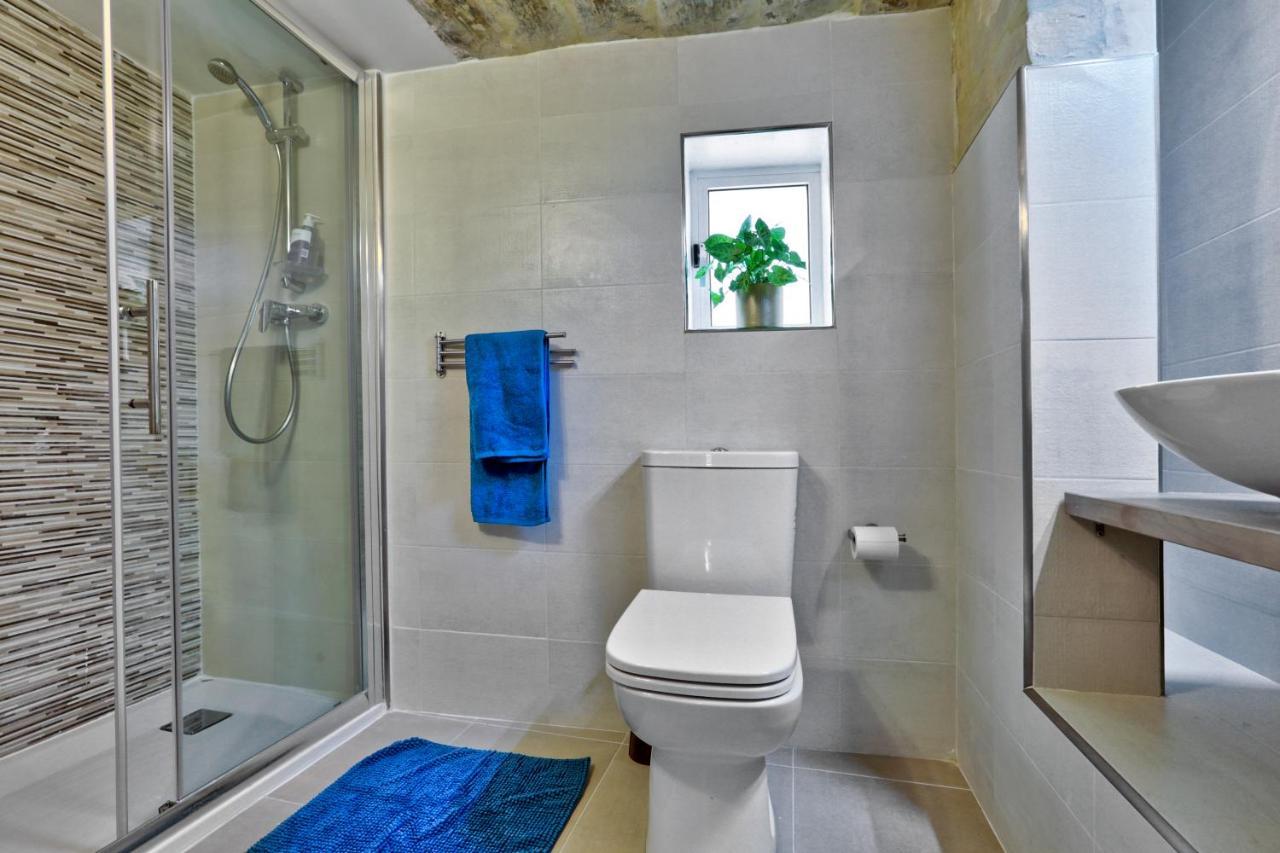 Charming Valletta 1 Bedroom Apartment Off Republic Street Sleeps 4 Εξωτερικό φωτογραφία